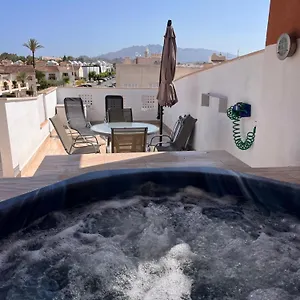Atico Helena Con Solarium Y Jacuzzi Privado En Laguna Vera